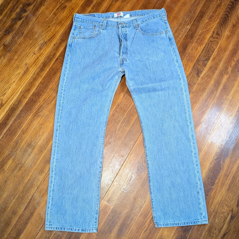 Levi's 505 Button Fly Light Blue Men's Straight Jeans 38x30 Y2K